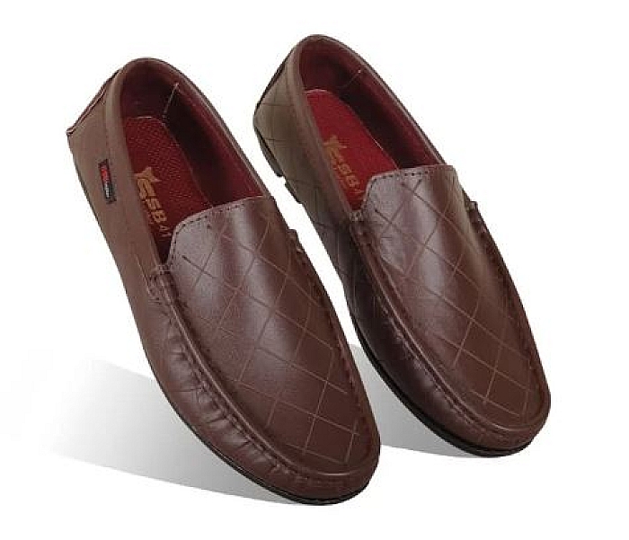 Laser Cut Design Leather Loafer