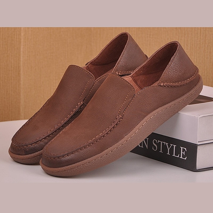 American Retro Flat Heel Leather Loafer – Brown